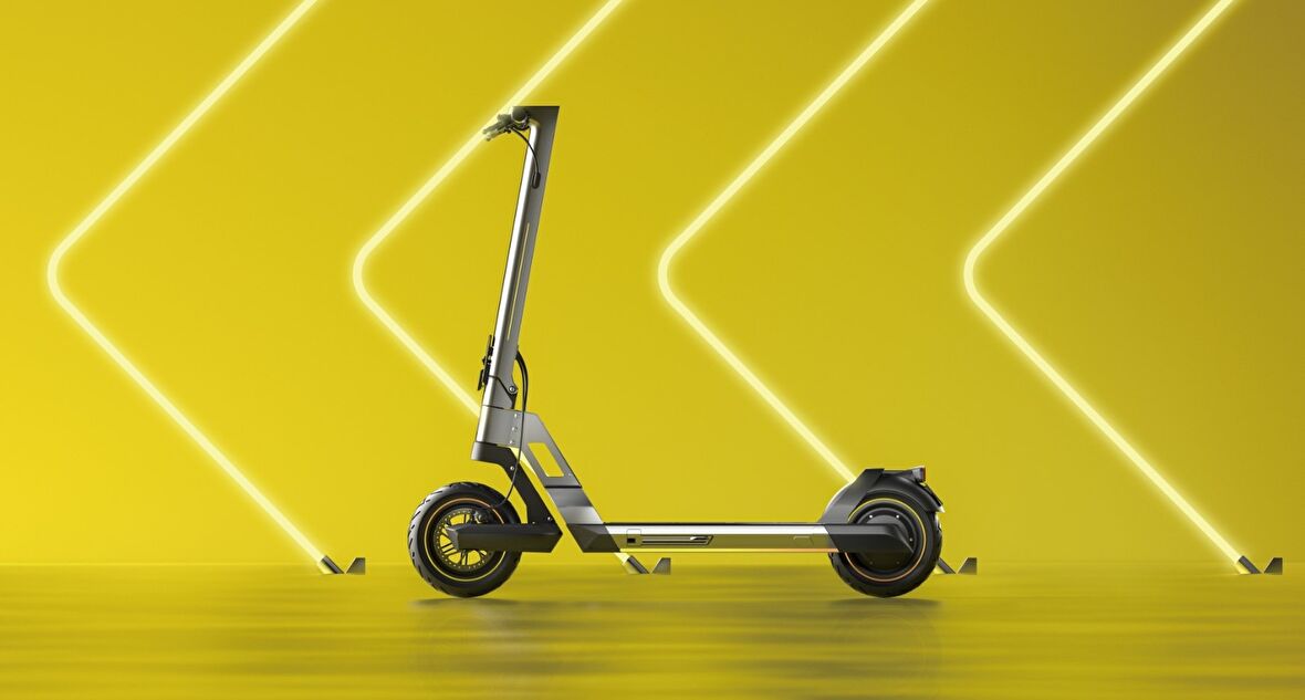 Hifree G1 500 Watt Elektrikli Amortisörlü Scooter SILVER 75KM Menzil 40 Km Max Hız Katlanabilir Alüminyum Gövde 10" Lastik